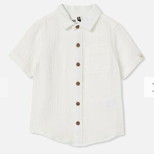 Cotton On NWT Resort Short Sleeve  Buttons down Shirt Size 2